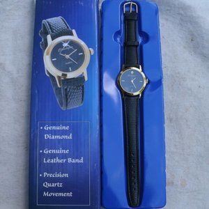 Men's Classique Wristwatch Diamond Chip Leather Band
